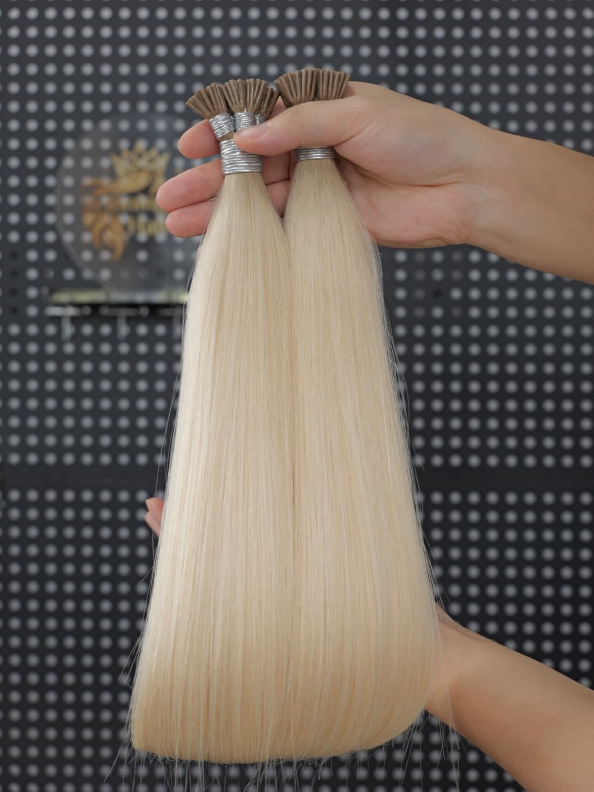 Light blonde I Tip human hair extension double bundle display