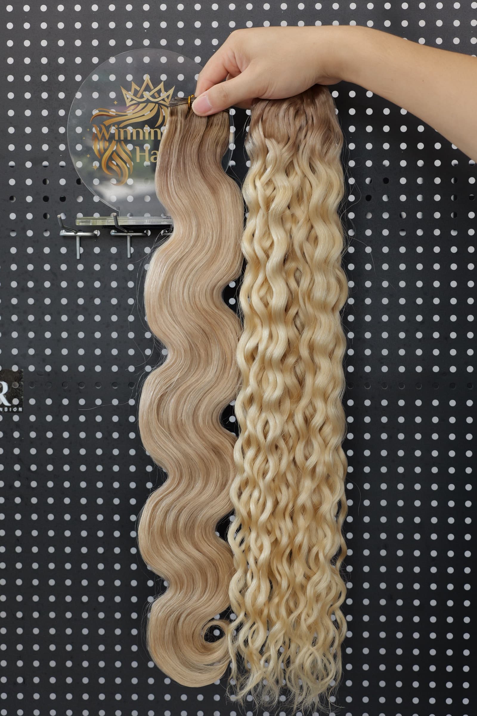 Wavy Genius Weft human hair extensions in beige blonde and light blonde shades