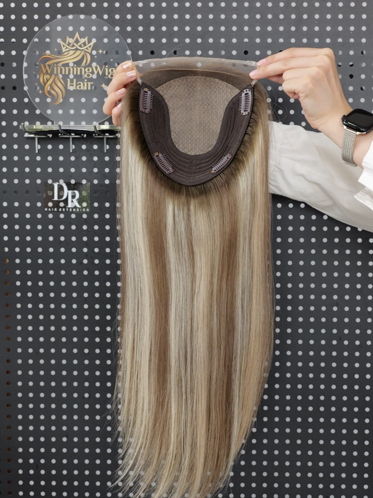 Blonde silk topper interior with a transparent lace front and pressure clips